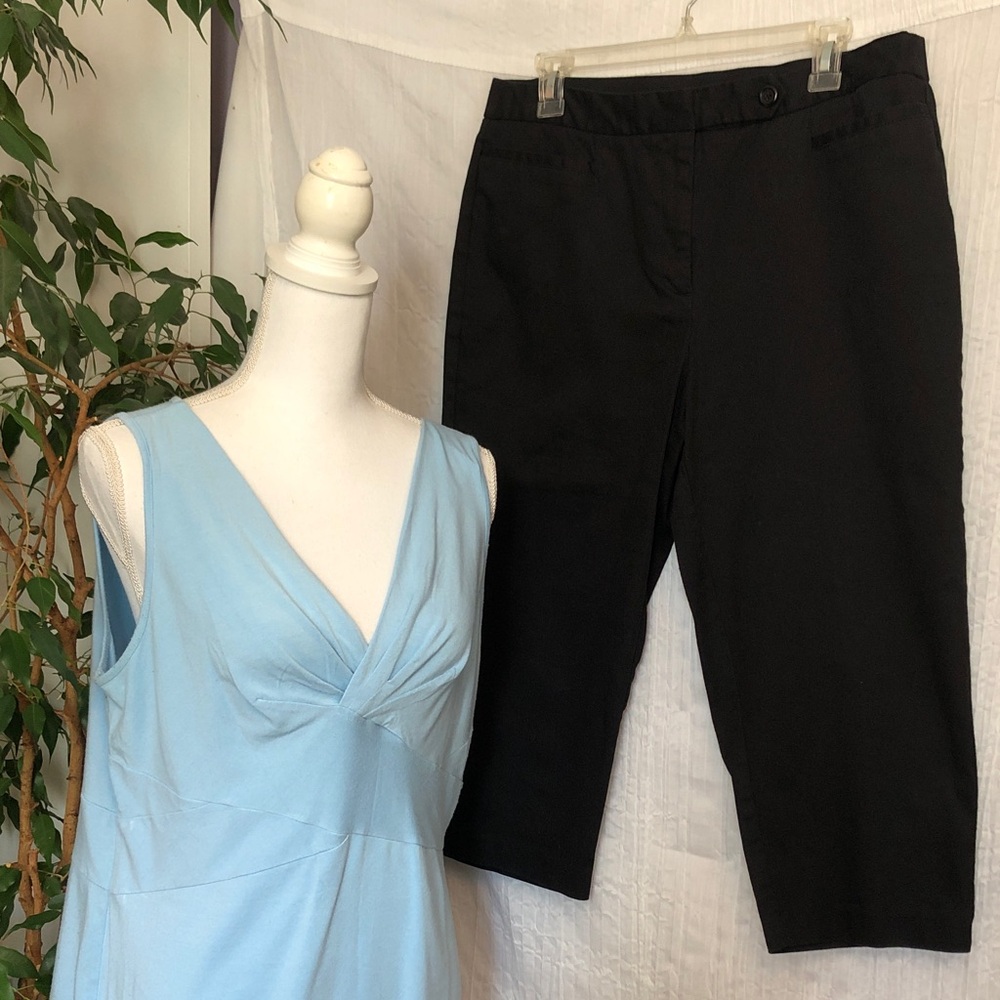 LOFT sz XL light blue V neck sleeveless top & STUDIO WORKS size 14 black capris